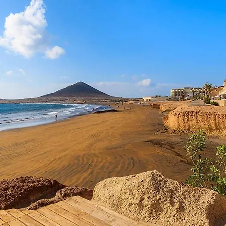 Διαμέρισμα Welcoming With Pool - 65 M² - Costa Del Silencio